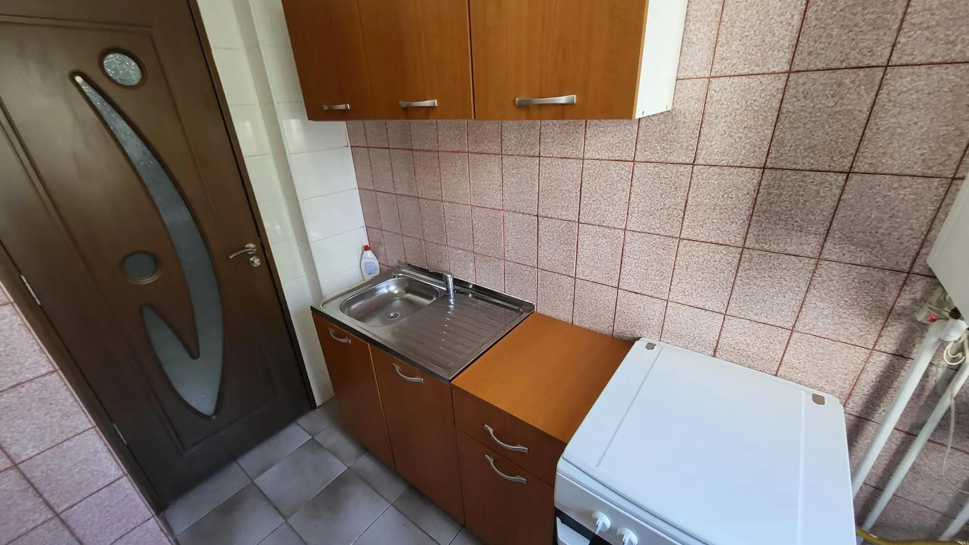 Studio Veteranilor Bucharest 0*,  Romania